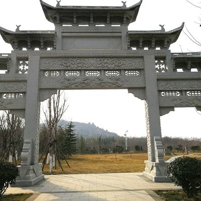 景區(qū)公園廣場(chǎng)青石仿古三門石雕牌坊