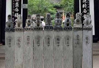 古建筑園林門前擺放大理石多款動物拴馬柱雕塑