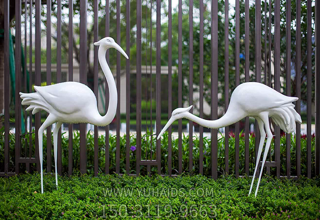 戶外公園創(chuàng)意玻璃鋼兩只丹頂鶴雕塑