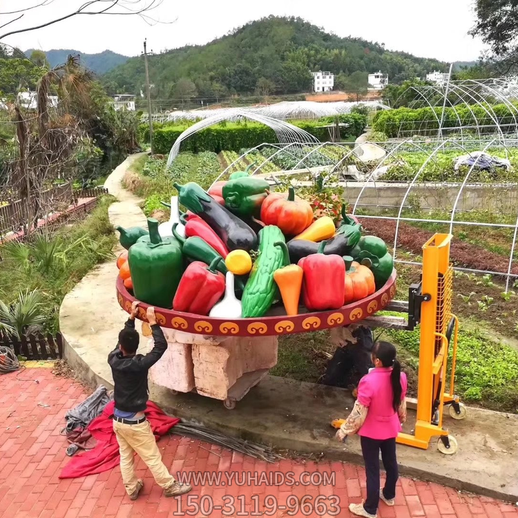 農(nóng)場大型玻璃鋼仿真彩繪蔬菜蔬菜景觀雕塑